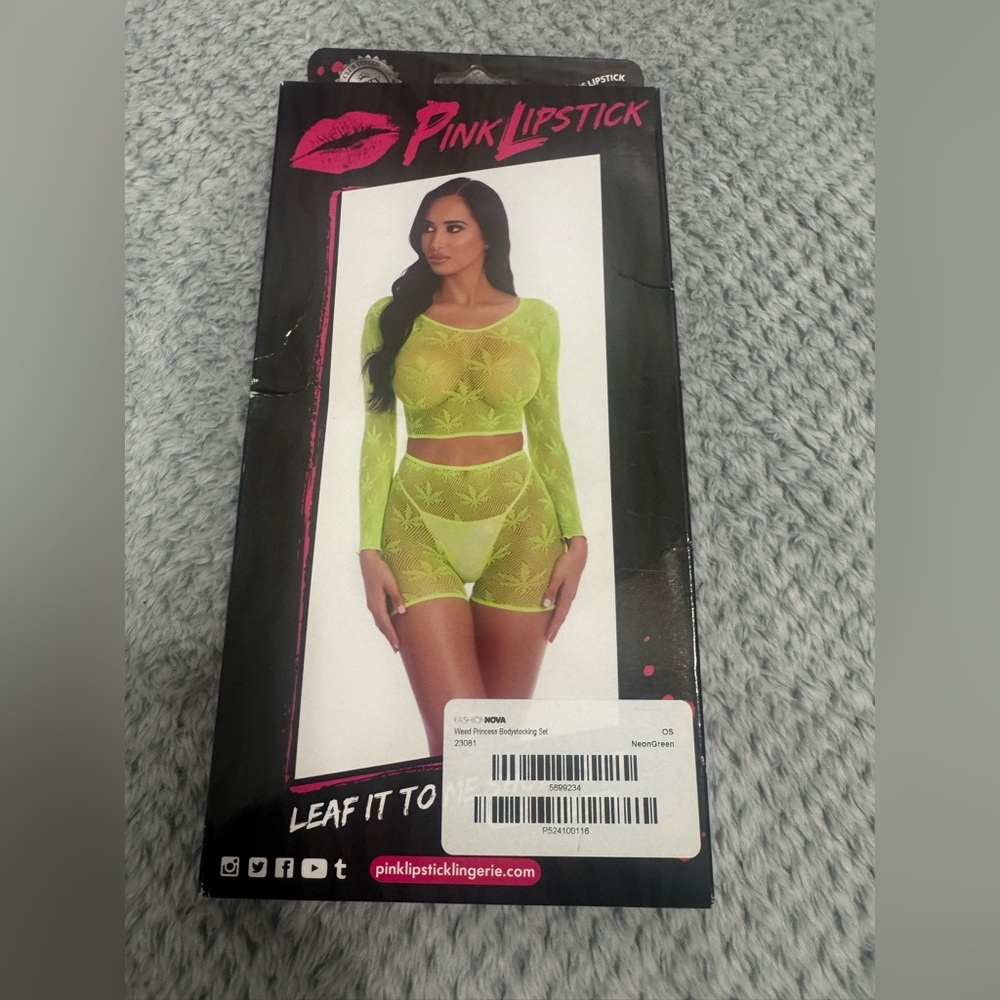 Pink Lipstick Neon Green Lace Bra Set